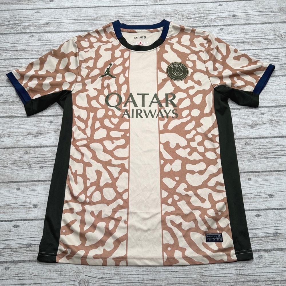 Air Jordan x PSG Soccer Jersey Men's XL Tan AOP Qatar Airways Fourth Stadium Kit